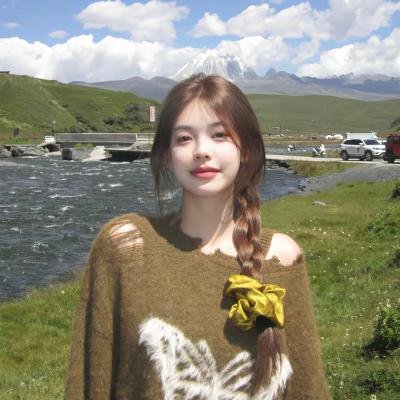 三凤嬉春